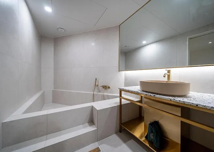 Hotel Classy 2*