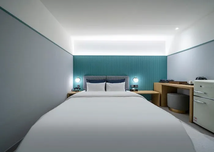 Classy Hotel 2*